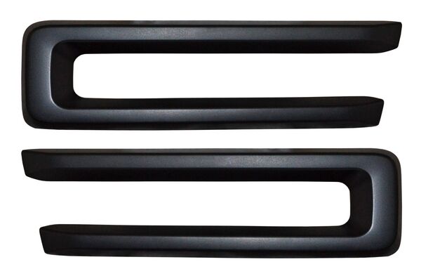 MOLDURA PARRILLA DODGE PU 19-20 RAM 2500/3500 NEGRA CENT JUEGO 2 PZAS