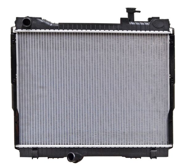 RADIADOR CABSTAR 06-18 STD L4 2.5L DIESEL 17 1/2X 23 1/4 ALUMINIO SOLDADO 7530 CCCC