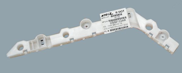 GUIA DEFENSA TRAS ALTIMA 13-16 288 944 NZL DER