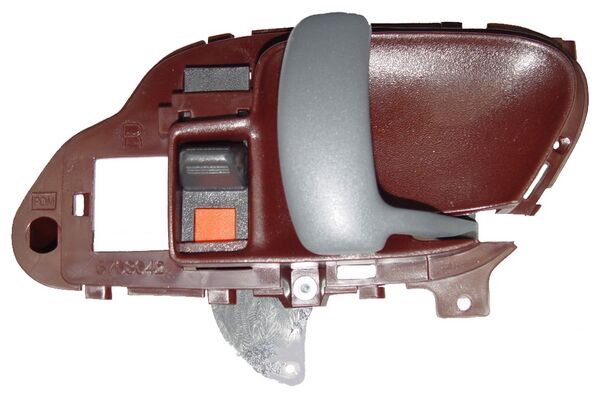 MANIJA INT CHEV PU/ SUB/ BLAZER/ YUKON/ TAHOE/ ESCLADE 95-98 ROJA PLASTICO DER