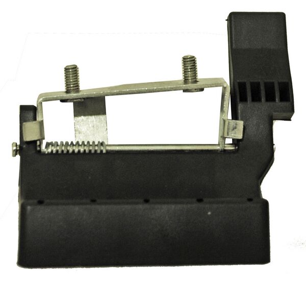 MANIJA TAPA TRAS TRACKER 99-08 PLASTICO GATILLO ***3